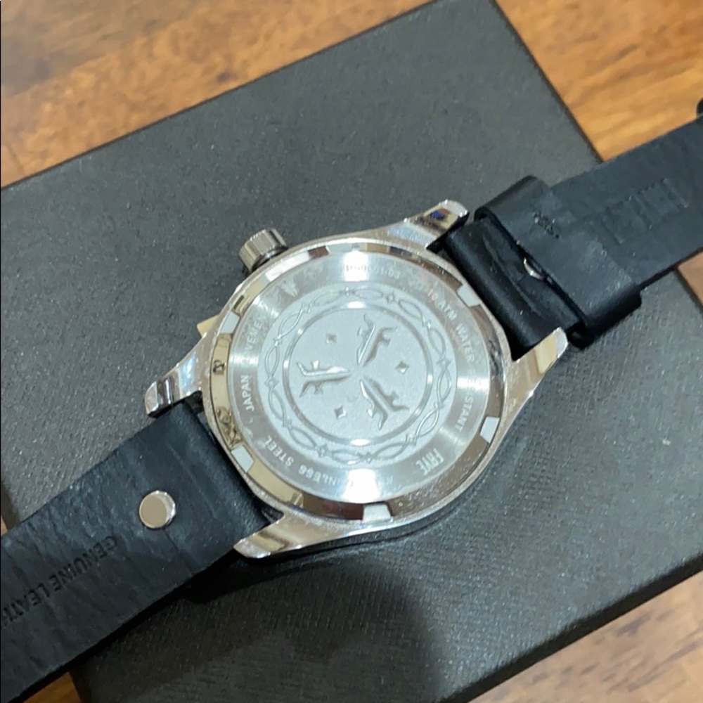 Frye Watch - Picture 2 of 3